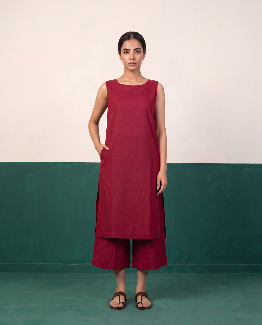 Maroon Sleeveless Kurta & Culottes Set