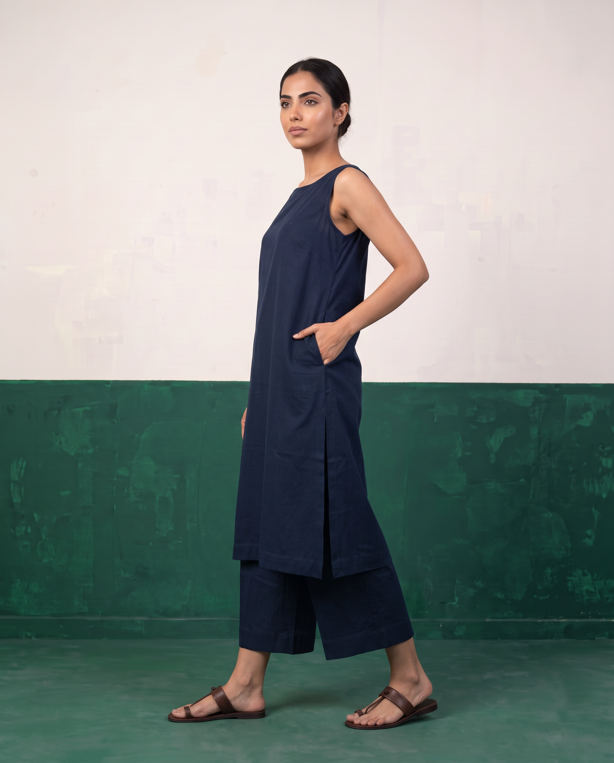 Navy Sleeveless Kurta & Culottes Set