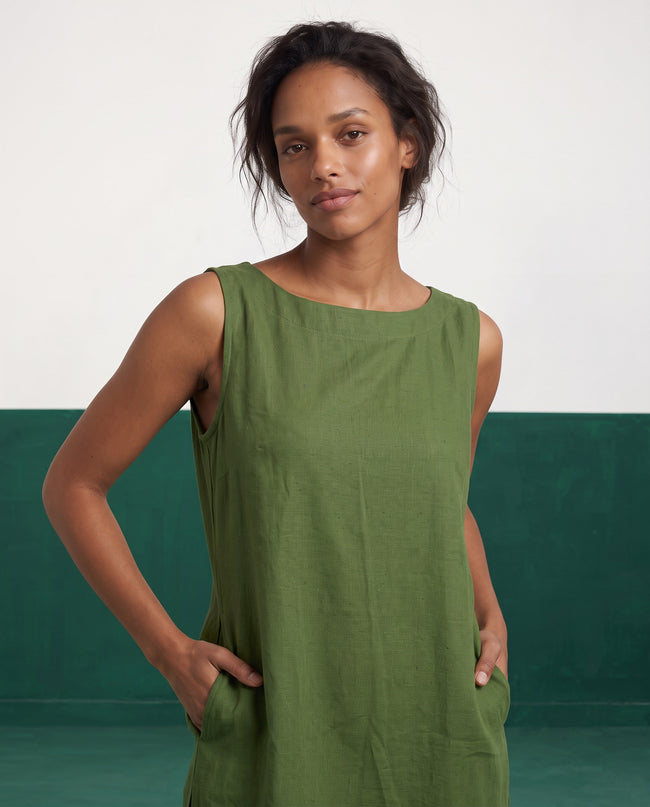 Forest & Night Sleeveless Kurta & Culotte Set - View 1