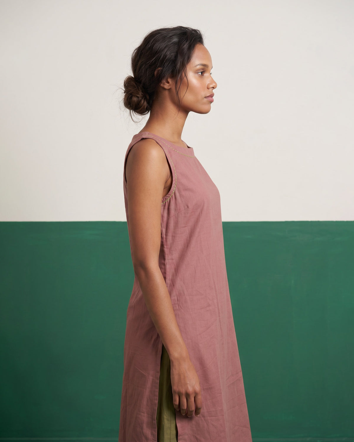 Rosewood & Sage Sleeveless Kurta & Culotte Set - View 4