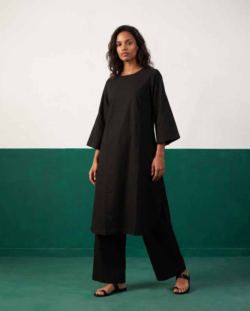 Noir Three-Quarter Sleeve Kurta & Palazzo Co-ord Set - View 4