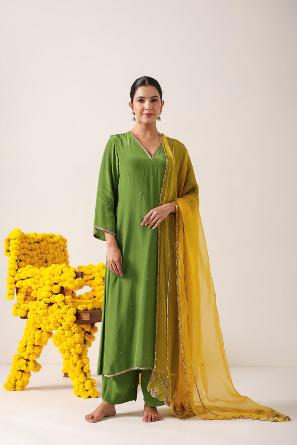 Aathira Suit Set