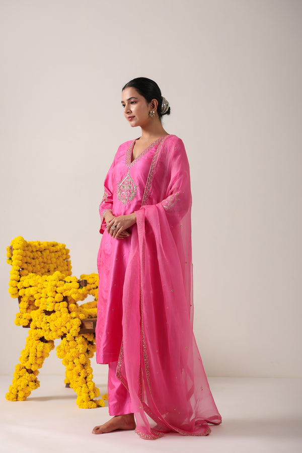 Vanee Silk Suit Set