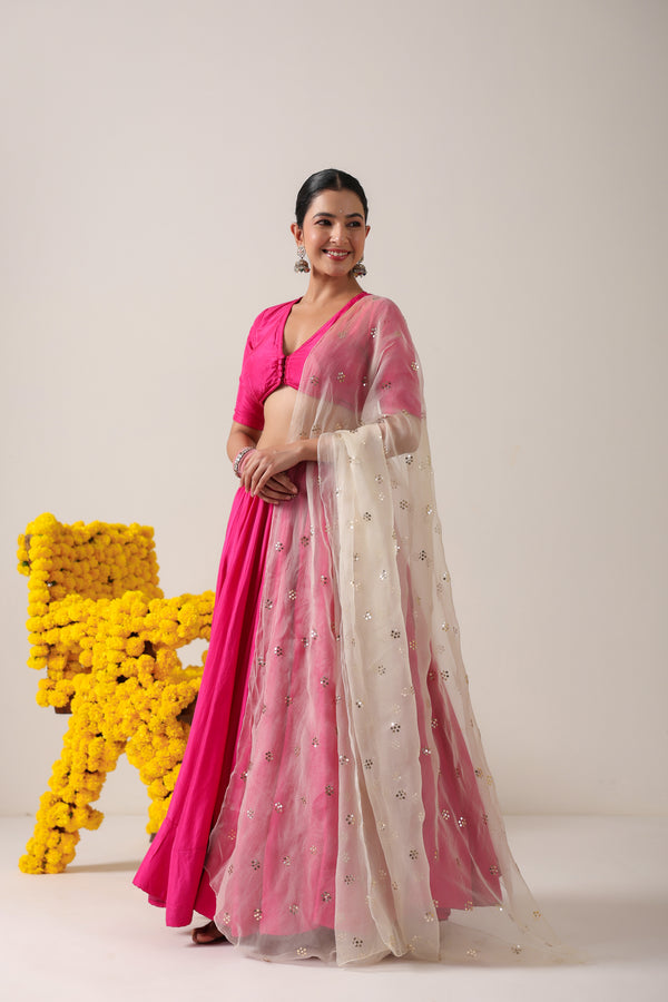 Maniratan Lehenga Set